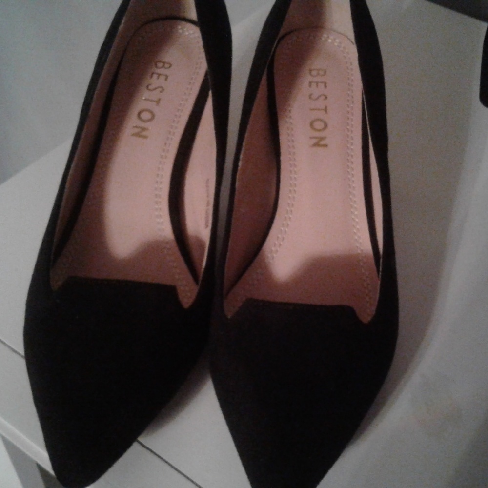 Ladies Apparel and Shoes